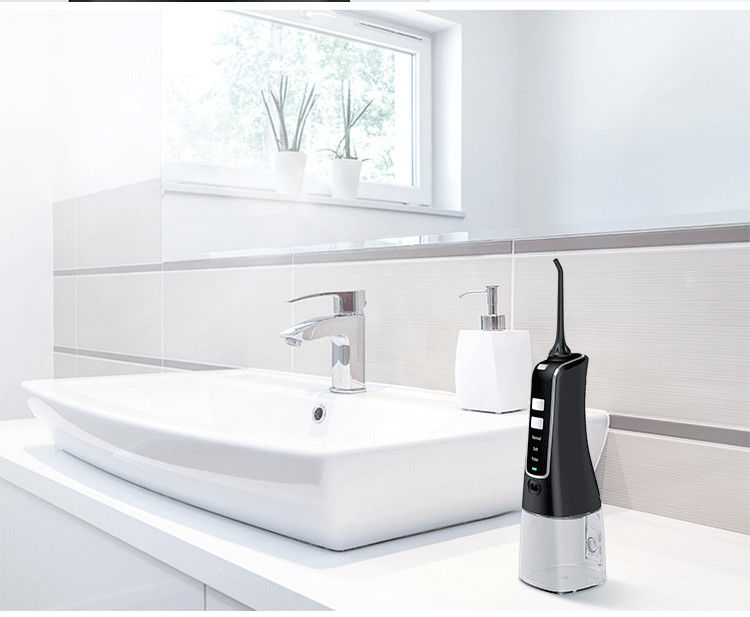مخزن قابل حمل 300 میلی لیتری آب بی سیم Nicefeel FC256 Oral Irrigator